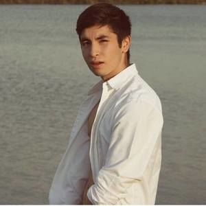 Meet your Posher, Justo